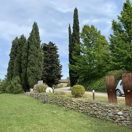 Villa Casale Orgogliosa. Villa Unica Con Piscina. San Vito Chietino