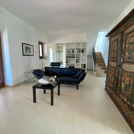 Casale Orgogliosa. Villa Unica Con Piscina. Villa San Vito Chietino
