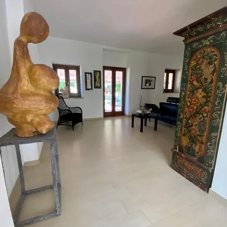 Casale Orgogliosa. Villa Unica Con Piscina. *